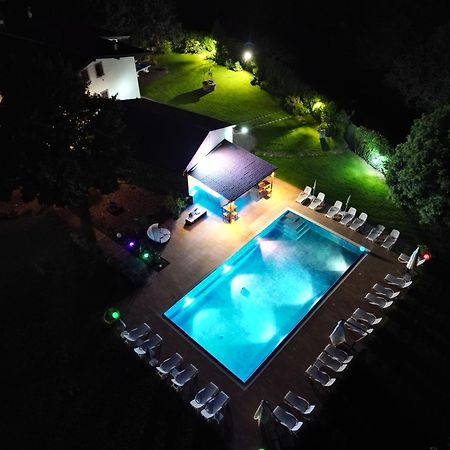 Villa Vitti'S - Verona Est Camping San Martino Buon Albergo Exterior photo